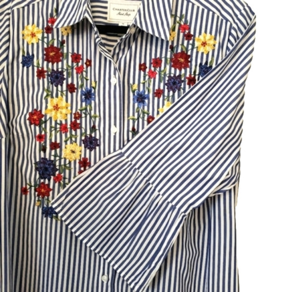 CHARTER CLUB EMBROIDERED BLOUSE SZ 14 BLUE & WHITE - Picture 2 of 6